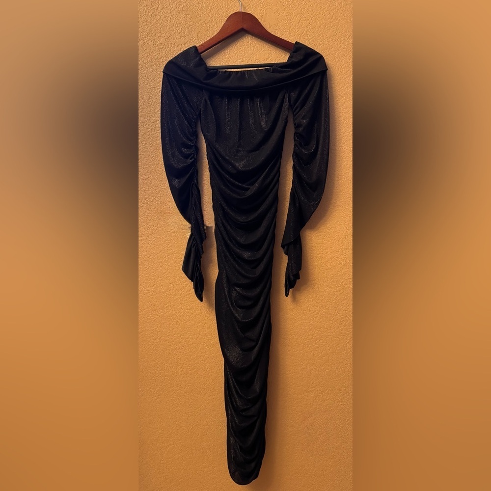 Bronx & Banco Amara Ruched Long Sleeve Off the Shoulder Midi Dress Black M - Picture 5 of 8